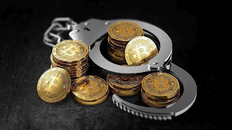 Американец получил 9 лет за переводы биткоинов в поддержку ИГИЛ
